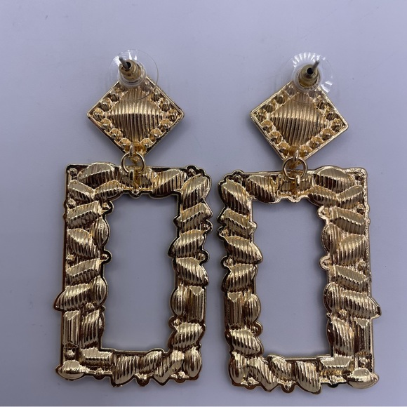 NOIR rhinestone crystal square drop dangle earrings, statement jewelry- New - Picture 9 of 11